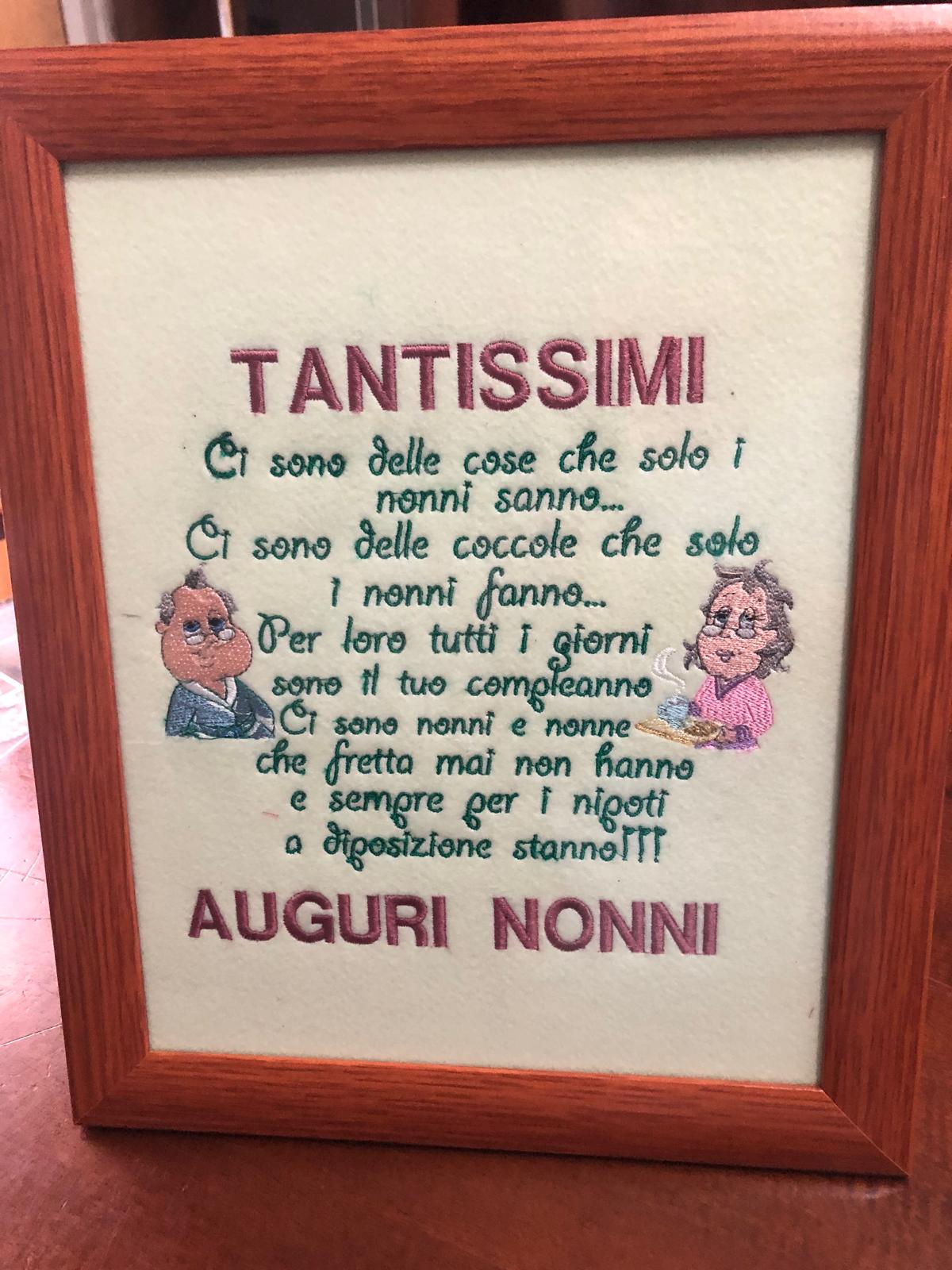 Cornice Personalizzata e Ricamata