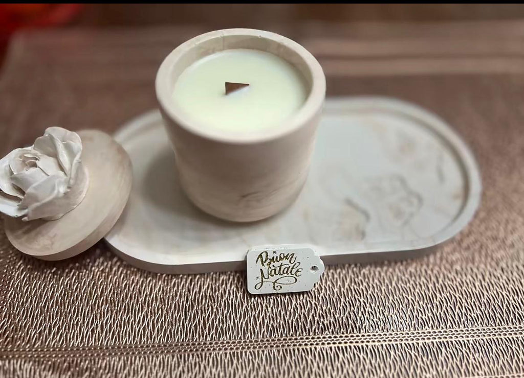 Candela In Cera Di Soia Fragranza NAturale Personalizzata Con Frase e Contenitore In Gesso Ceramica